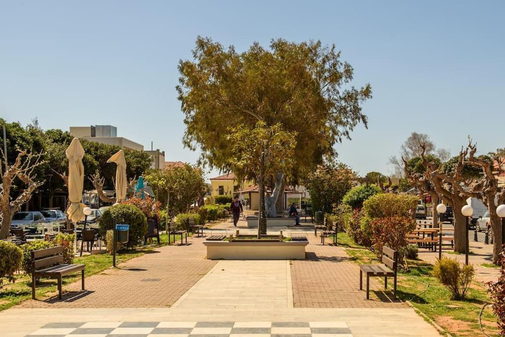 Lavrio Stone House 5 Min From The Centre/Port Apartment Luaran gambar